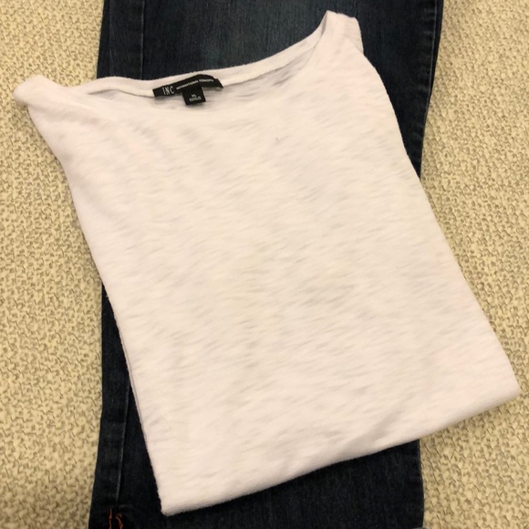 White Shirt - Picture 1 of 6